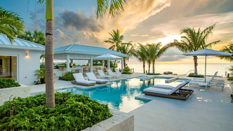 Caribbean villa for large groups